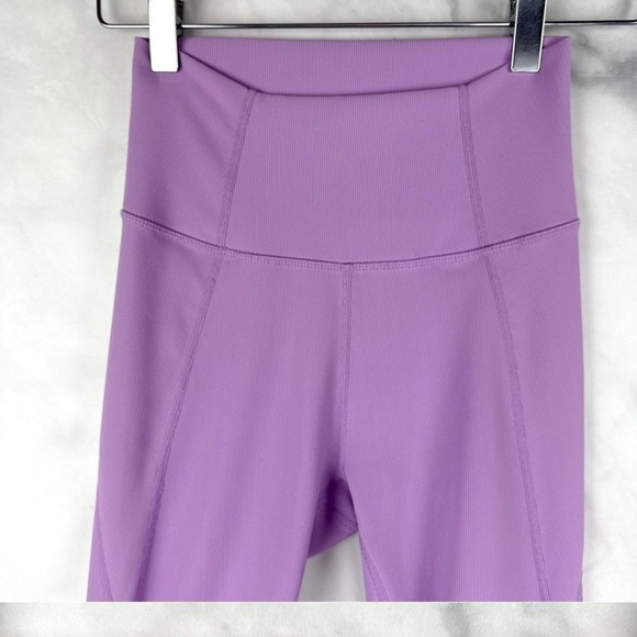 WILO the label Australia lavender HR ribbed leggings LIKE NEW size Medium - Picture 2 of 4